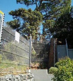 LIVE WIRE Electric Fencing
