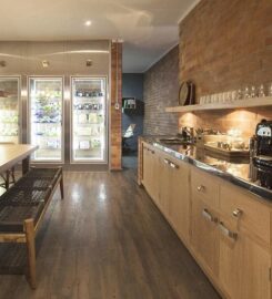 Osterwald & Sons Cabinet Makers (Pty)Ltd