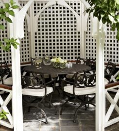 North’s Outdoor Furniture