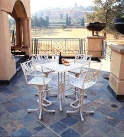 North’s Outdoor Furniture